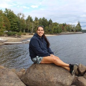 Meet your Posher, Amanda